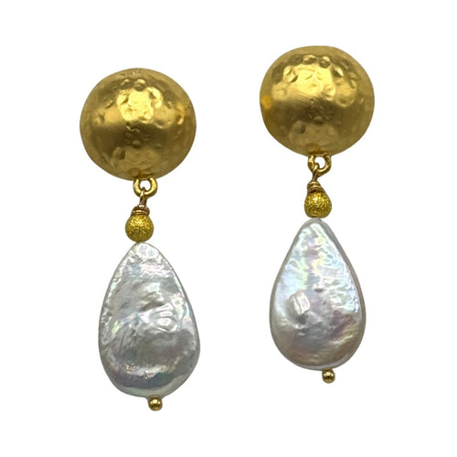 Pebble Earring in Gold