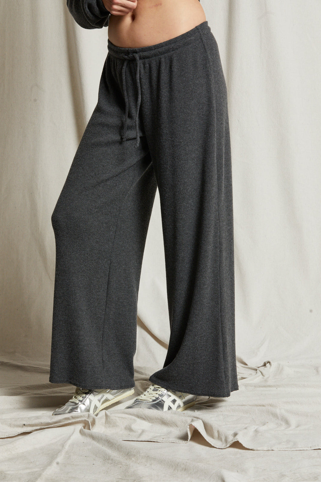 Clover Brushed Thermal Wide Leg Pant - Vintage Black